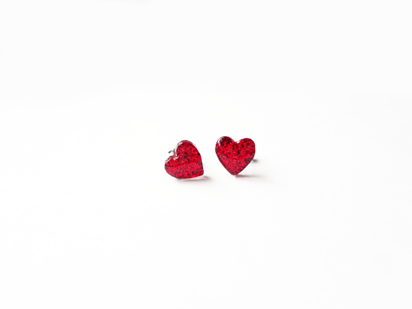 itty bitty heart earrings